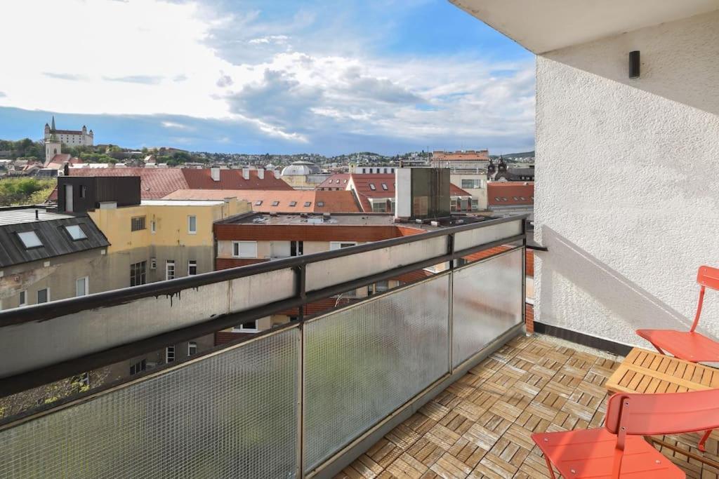 Old Town 2Br With Best View Μπρατισλάβα Εξωτερικό φωτογραφία